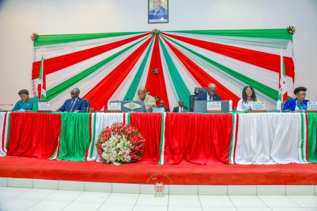 Présentation du rapport de mise en œuvre du PTBA du Gouvernement du premier semestre, exercice 2025-2026, devant le Parlement