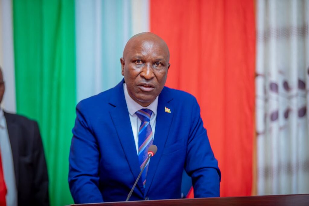 DISCOURS PRONONCE PAR LE TRES HONORABLE GERVAIS NDIRAKOBUCA, PRESIDENT DU SENAT, LORS DES CEREMONIES DE CLOTURE SOLENNELLE DE LA SESSION PARLEMENTAIRE ORDINAIRE D’AVRIL 2026