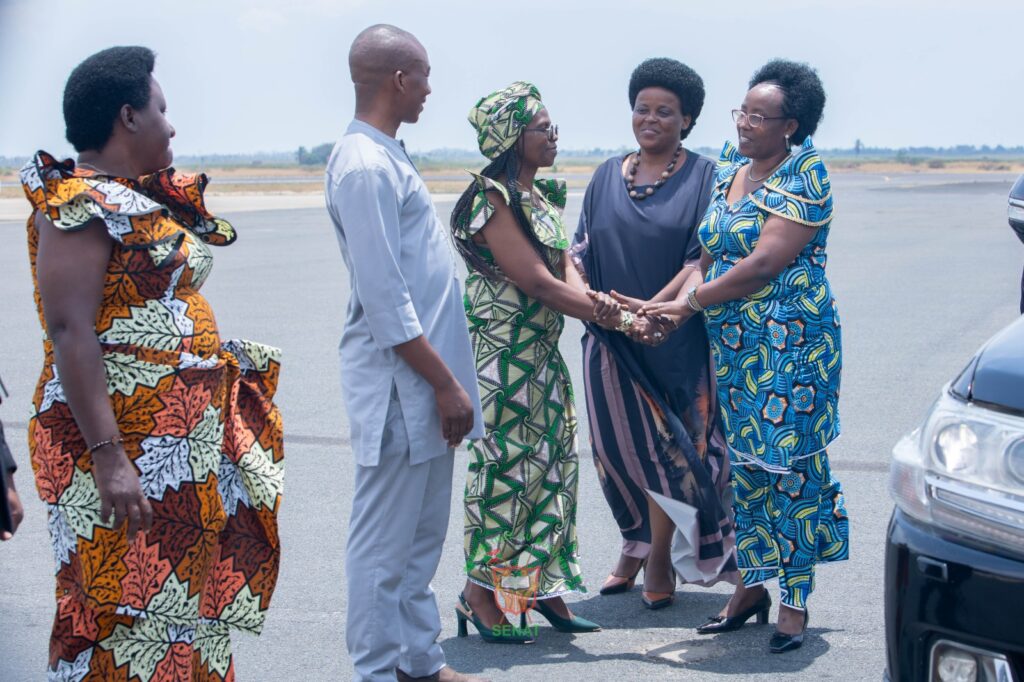 Le 2ème Vice-Président du Sénat rentre d&rsquo;une mission de travail effectuée à Arusha, en Tanzanie
